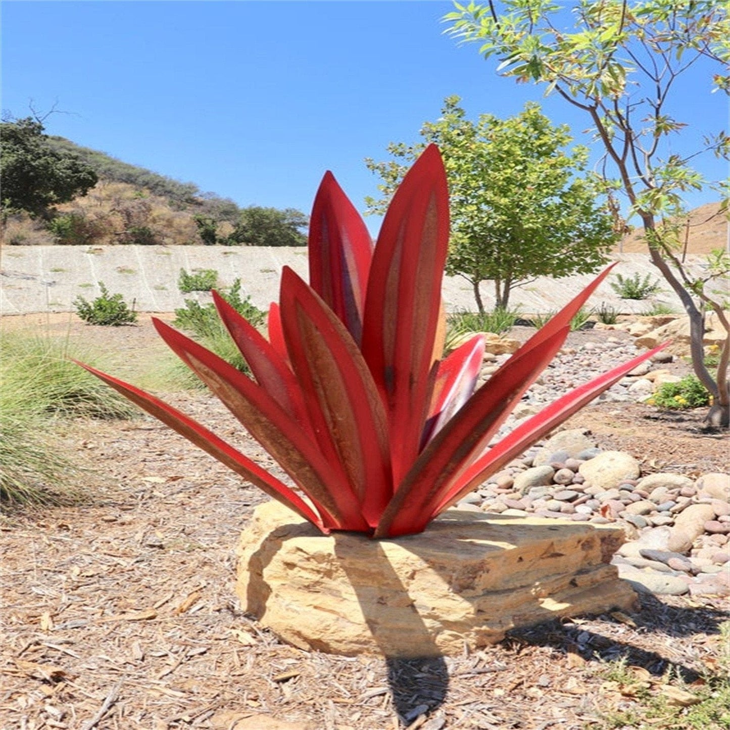 AgaveBeauty - Rustic Tequila Agave Garden Metal Sculpture