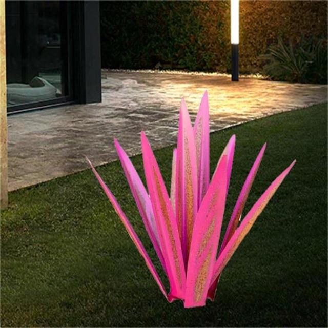 AgaveBeauty - Rustic Tequila Agave Garden Metal Sculpture