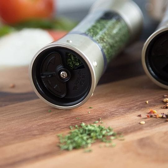 Auto-Measure Spice Carousel Jars