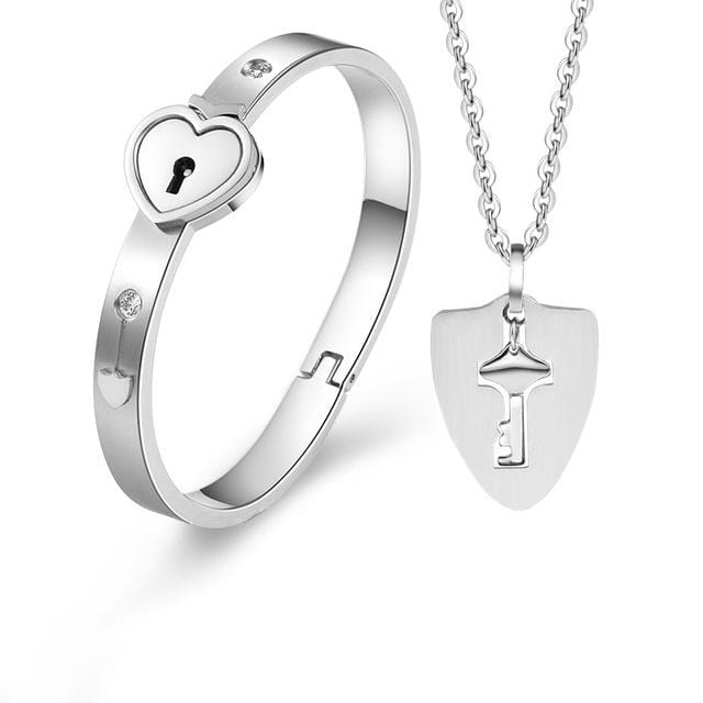 Couple's Jewelry Set - Heart Bracelet and Key Necklace