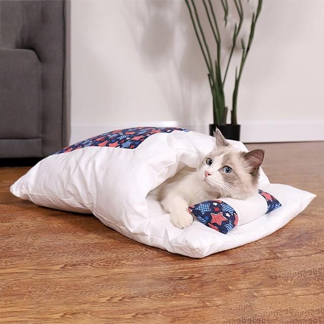 KatKamp - Extra Comfy & Warm Cat Sleeping Bag