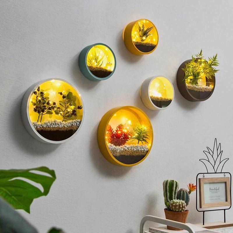 WallVee - Creative Round Wall Mounted Vase