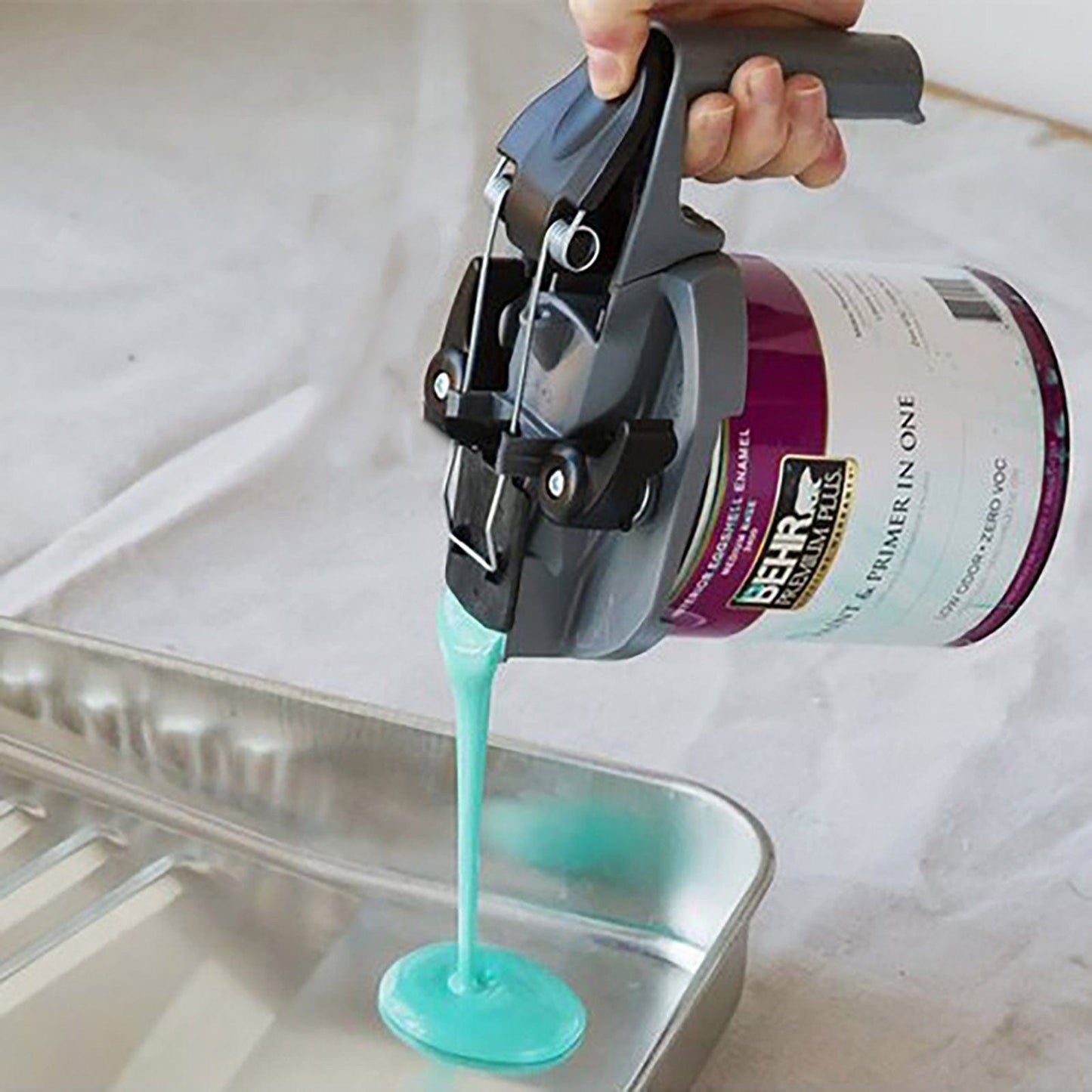 PaintMate - Easy Mix and Pour Paint Can Cover